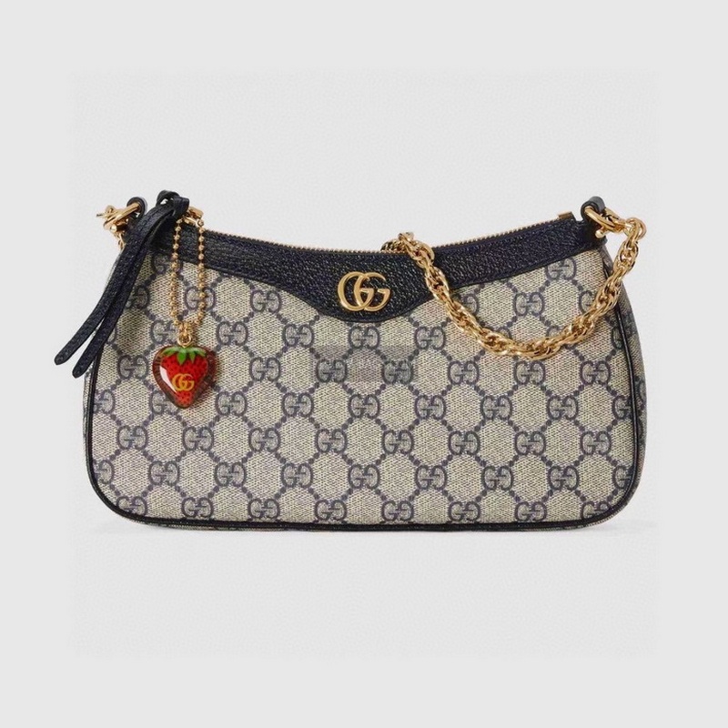 Gucci Handbags 934